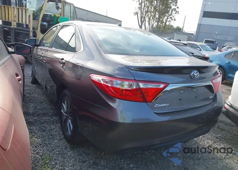 2017 Toyota Camry Se z USA, uszkodzony, nr VIN 4T1BF1FK9HU276456